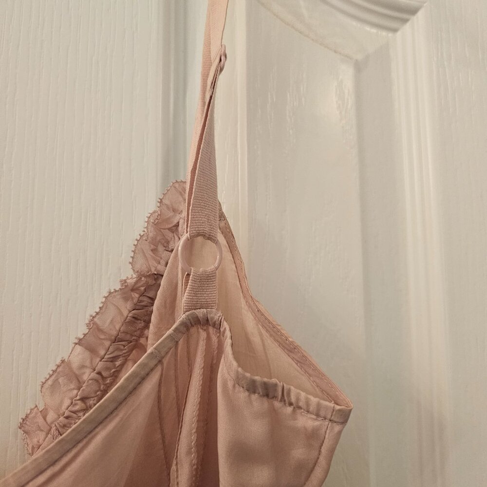 Pink top - Picture 3 of 7